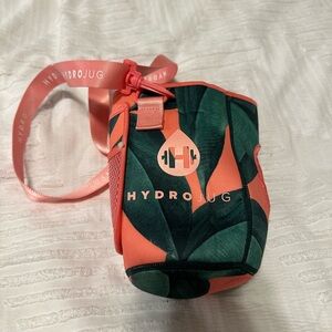 Hydro jug sleeve
